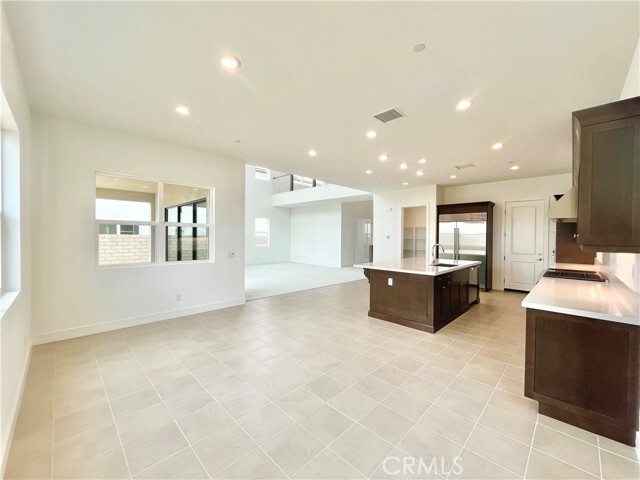Building Photo - 27511 Elderberry Dr