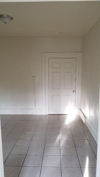 Primary Photo - 3316 N 3rd St