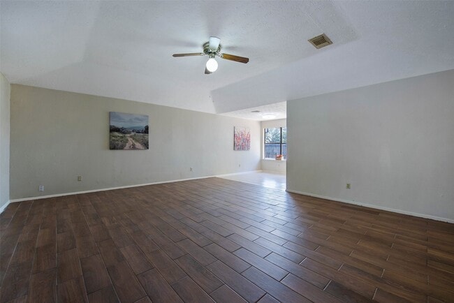 Building Photo - 2779 Forest Point Dr