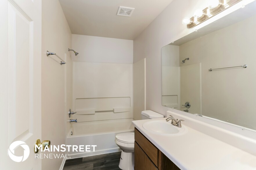 Building Photo - 1386 Tilia Ct