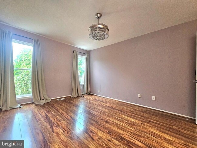 Building Photo - 8077 Pantano Pl