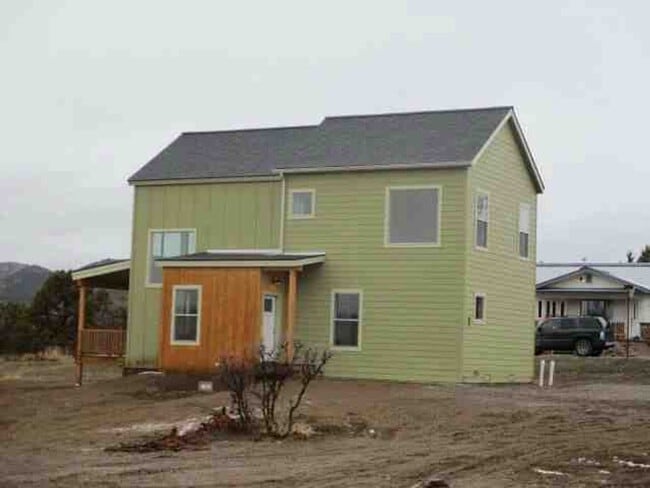 Building Photo - 65 Bocea-B