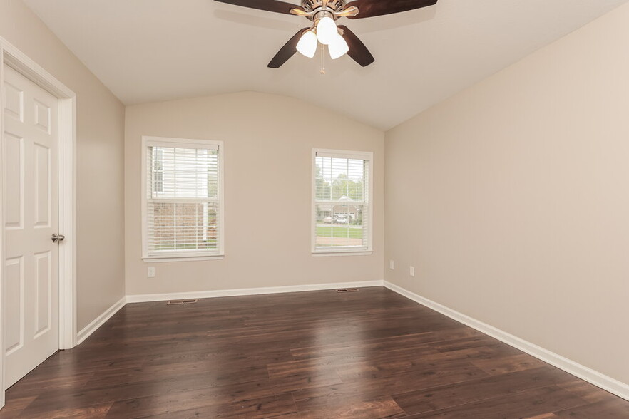 Building Photo - 2922 Faldo Ln