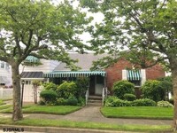 Building Photo - 121 N Swarthmore Ave