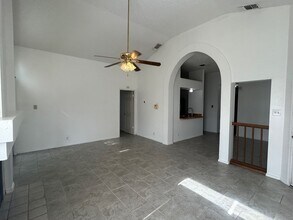 Building Photo - AVAILABLE NOW 4 BED/ 2 BA HOUSE FOR RENT! LP 1604/PUE RD