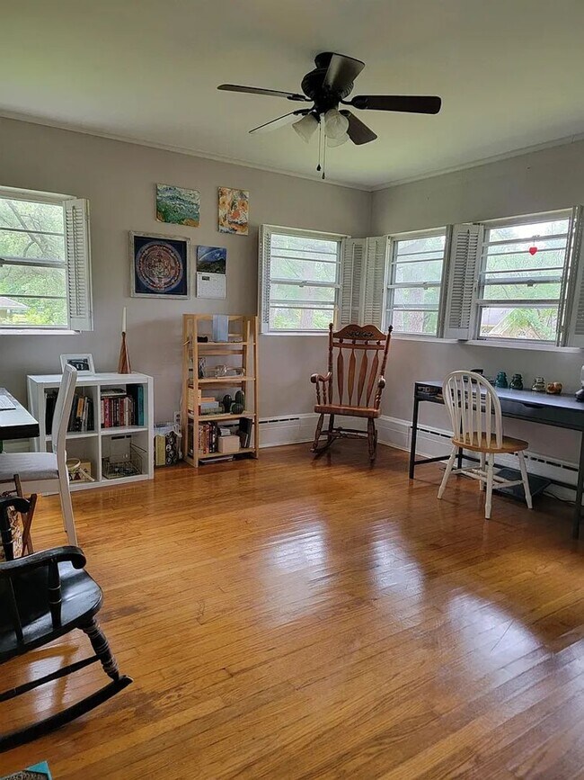 Building Photo - Beautiful Property at Fair Oaks