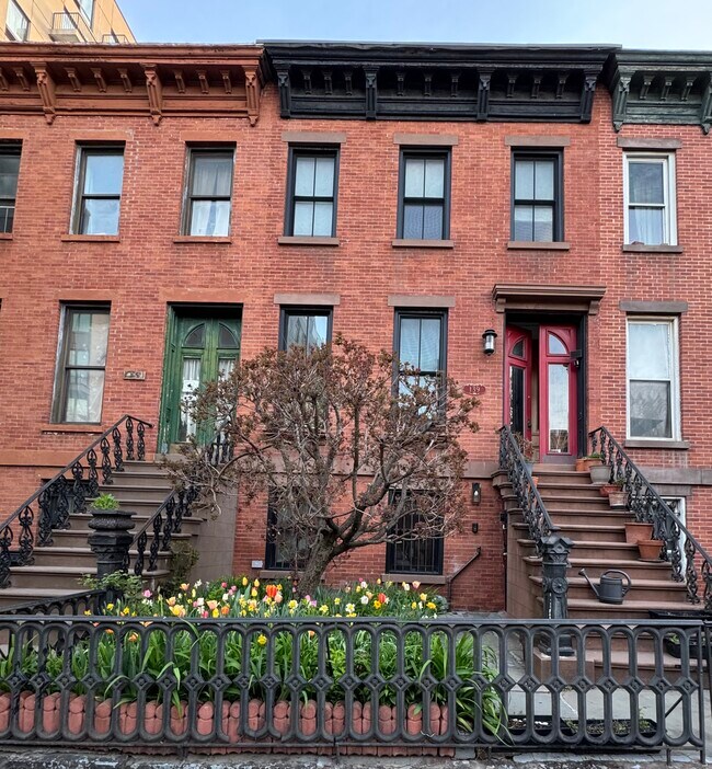Building Photo - 139 16th St
