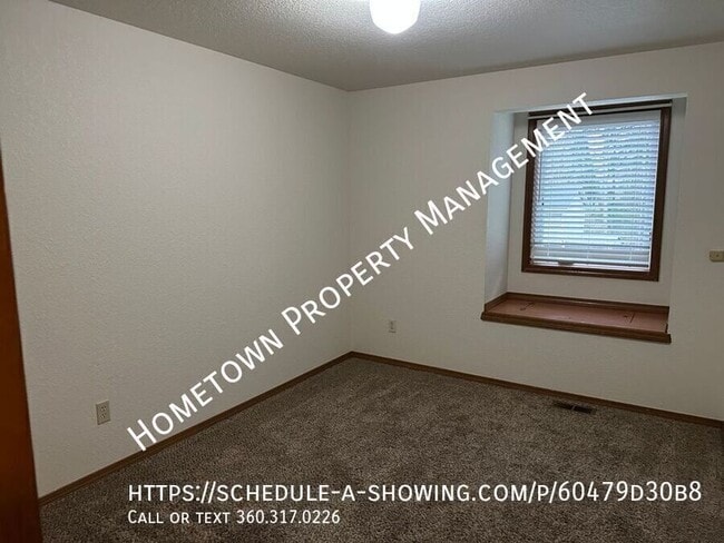 Building Photo - 8526 Oxford Ave SE