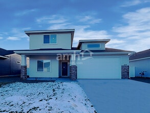 Building Photo - 5079 W Bellevue St