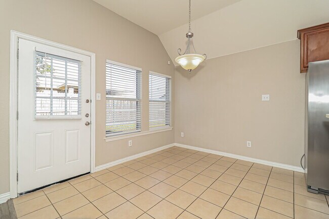 Building Photo - 217 Ute Creek Ct