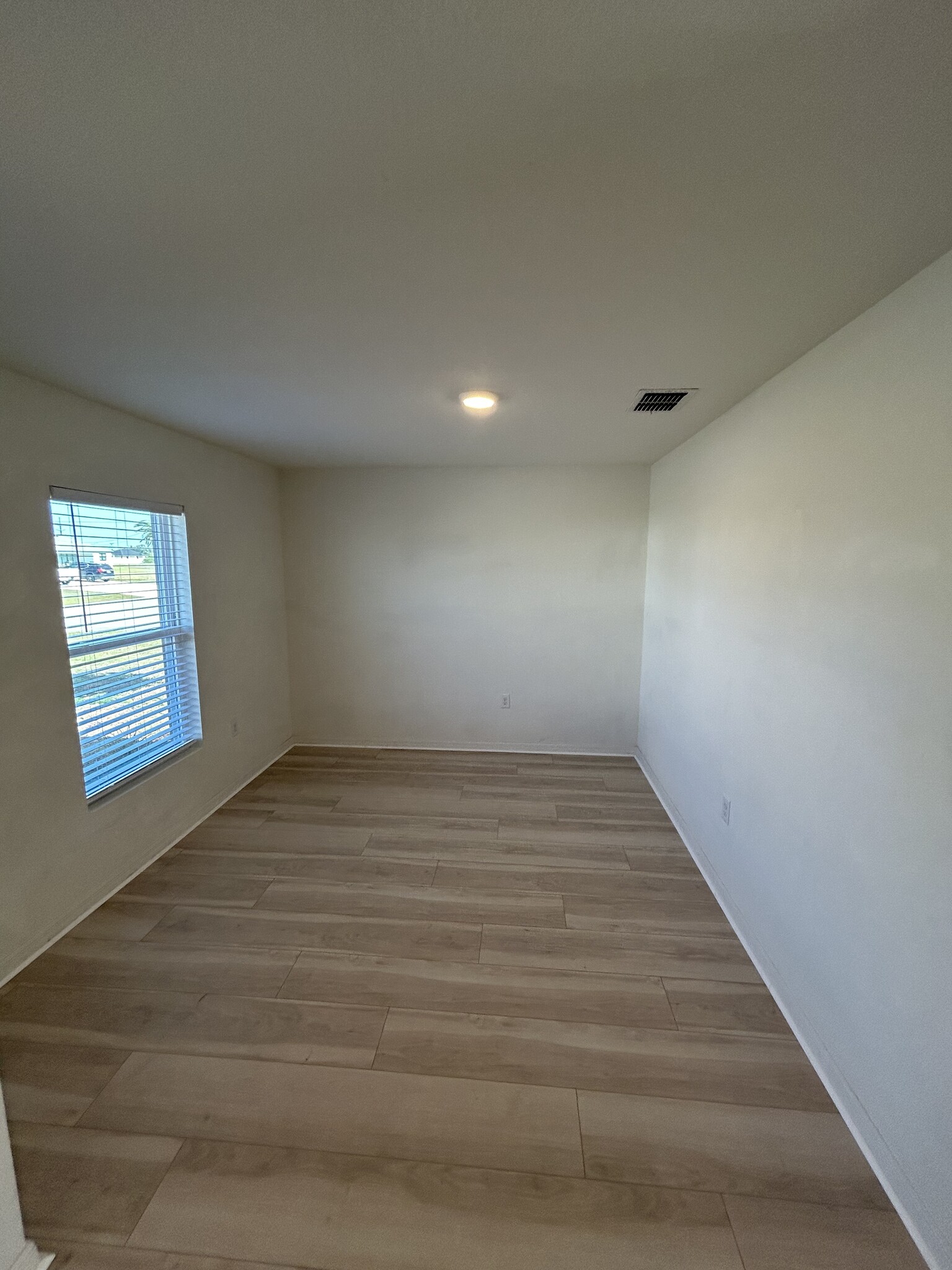 Bonus Space - 120 NW 25th Ave