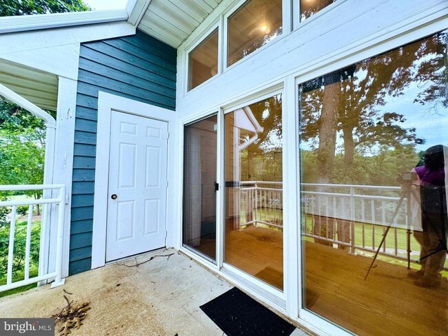 Building Photo - 640 Oakland Hills Dr