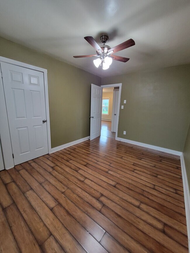 Building Photo - 5176-5178 Greenvillage Road