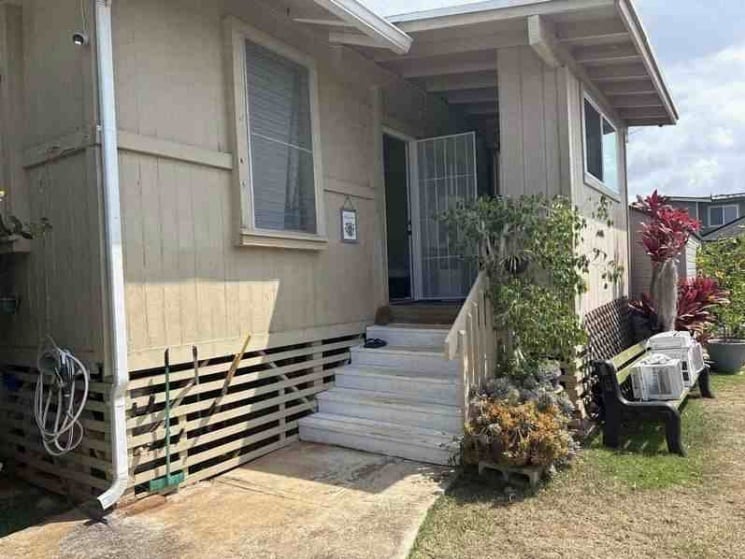 5112 - 5112 Kalanianaole Hwy
