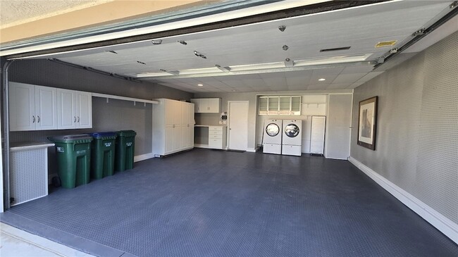 Building Photo - 5056 Balsawood