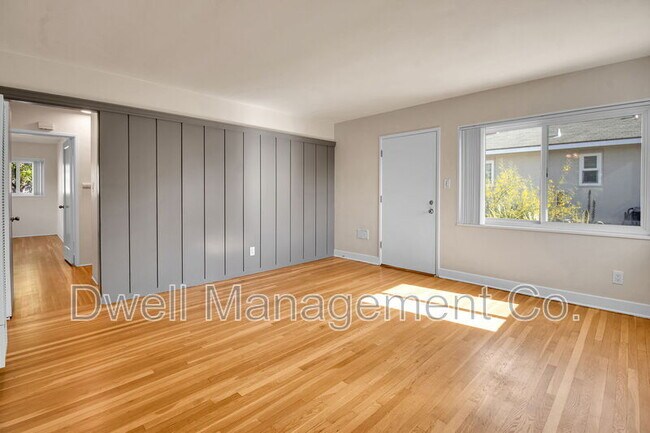 Building Photo - 4521 3rd St