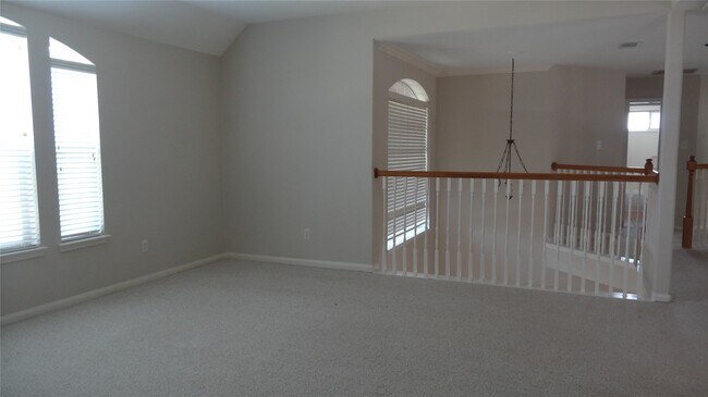 Building Photo - 4822 Schiller Park Ln