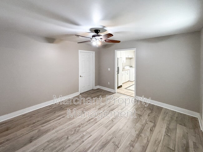 Building Photo - 317 Hunter Rd