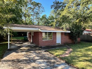 Building Photo - 3 bedroom rental