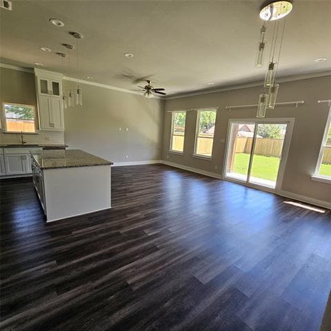 Building Photo - 3612 Palacios Ave