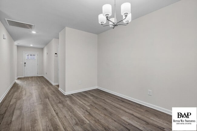 Building Photo - 737 Wimbee Ct