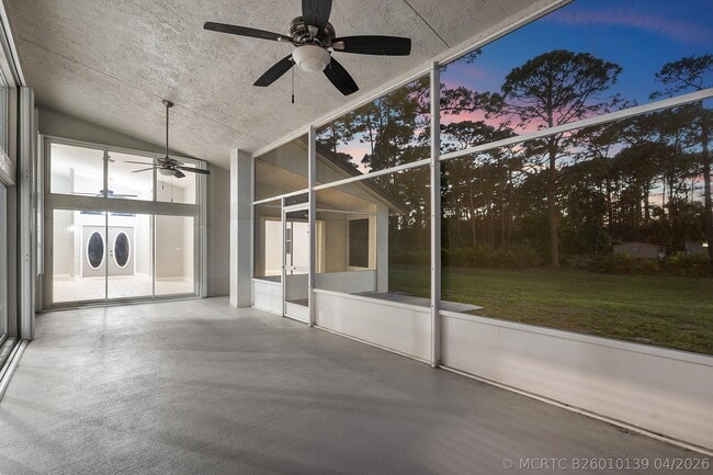 Building Photo - 16105 Temple Blvd
