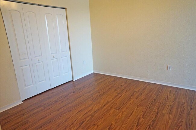 Building Photo - 9850 Lake Chase Island Way