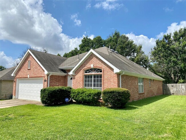 Building Photo - 8507 Bobcat Dr