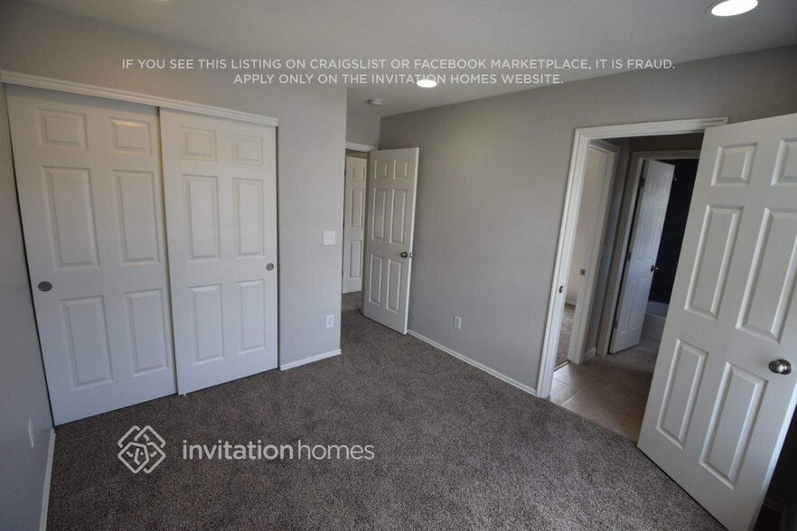 Building Photo - 8665 Rosebud Pl