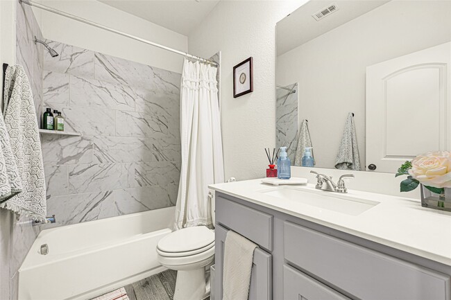 Building Photo - 19223 Brindled Bay Ct