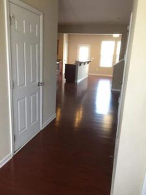 Building Photo - 304 Leighann Ridge Ln