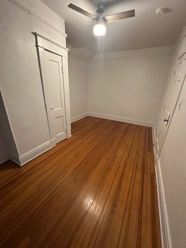 Building Photo - 2209 Rivermont Ave