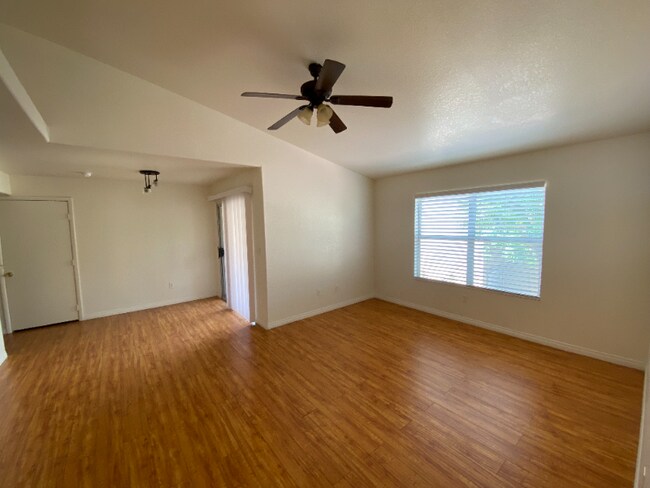 Building Photo - 2300 E Silverado Ranch Blvd