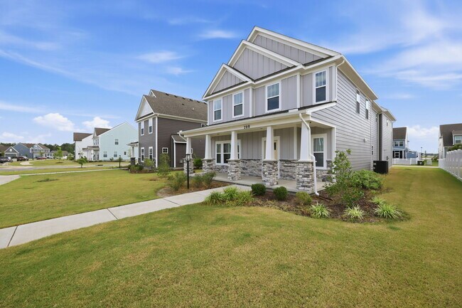 Building Photo - 208 Ryker Rd E