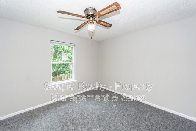 Building Photo - 102 B Canvasback Dr