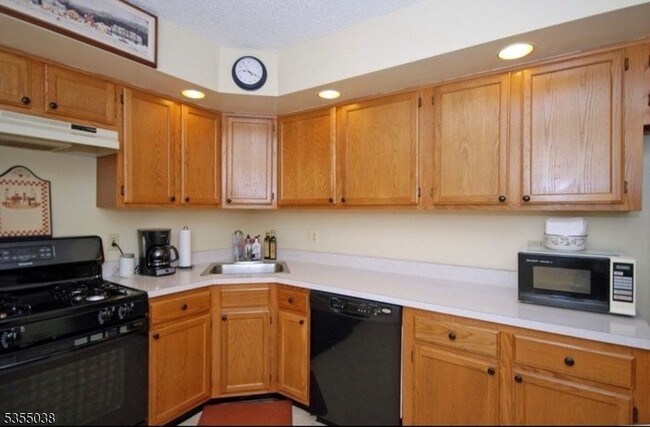 Building Photo - 3603 Riddle Ct
