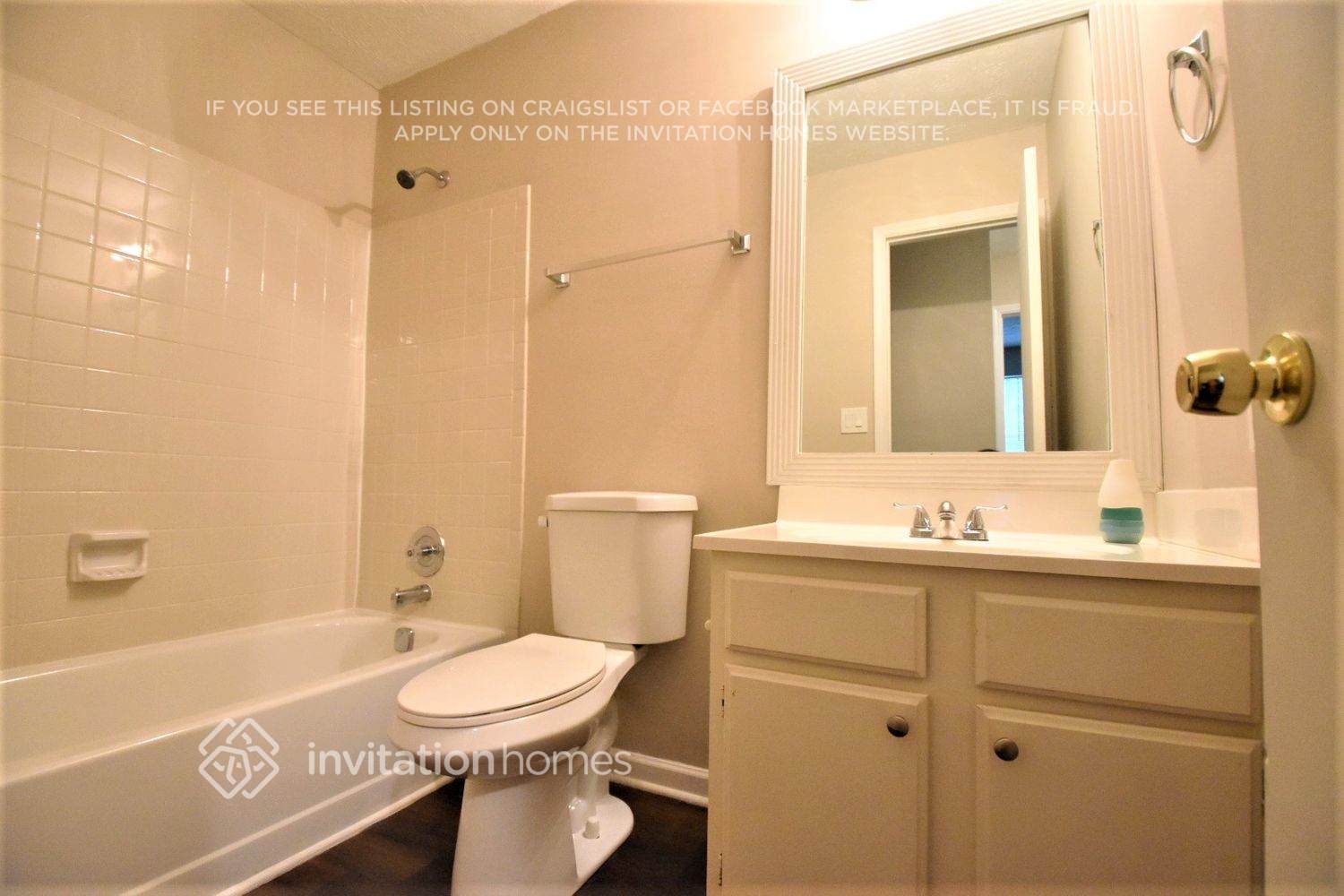 Building Photo - 2399 Stonebridge Ln