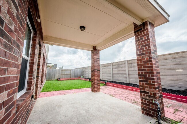 Building Photo - 4017 Firenze Dr