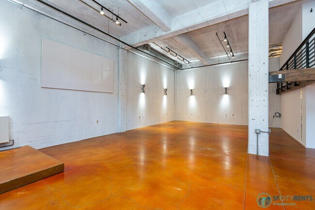 Building Photo - SoMA: Ground Level Conversion Live/Work Lo...