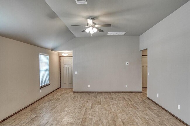 Building Photo - 11201 NW 135th St