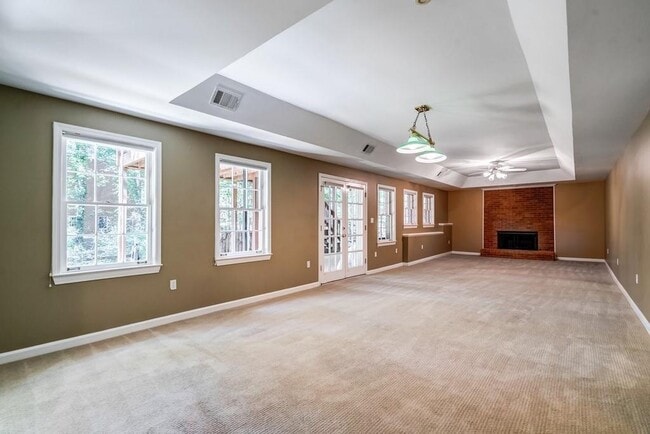 Building Photo - 10780 Carrara Cove