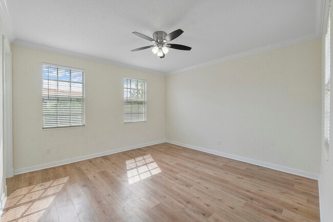 Building Photo - 8332 NW 7th Ct