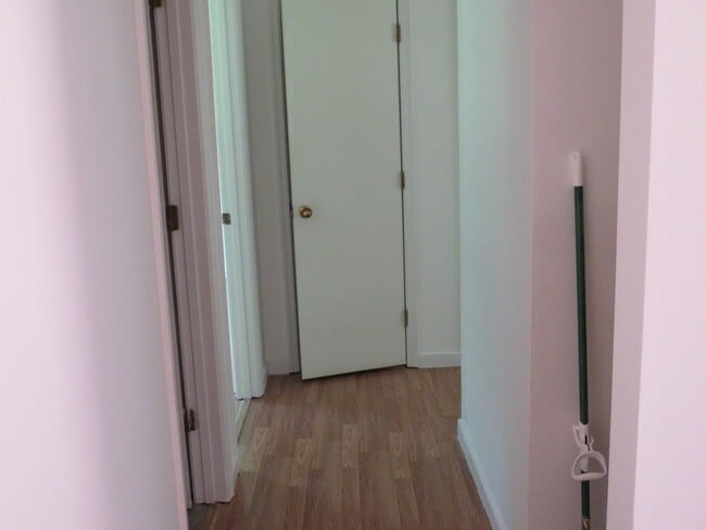 Building Photo - 3 Bedroom 2 Bath home on 1 acre