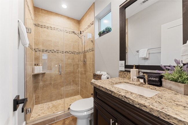 Building Photo - 3802 Lovejoy St