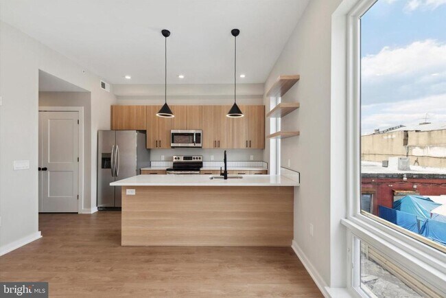 Building Photo - 308 W Chelten Ave
