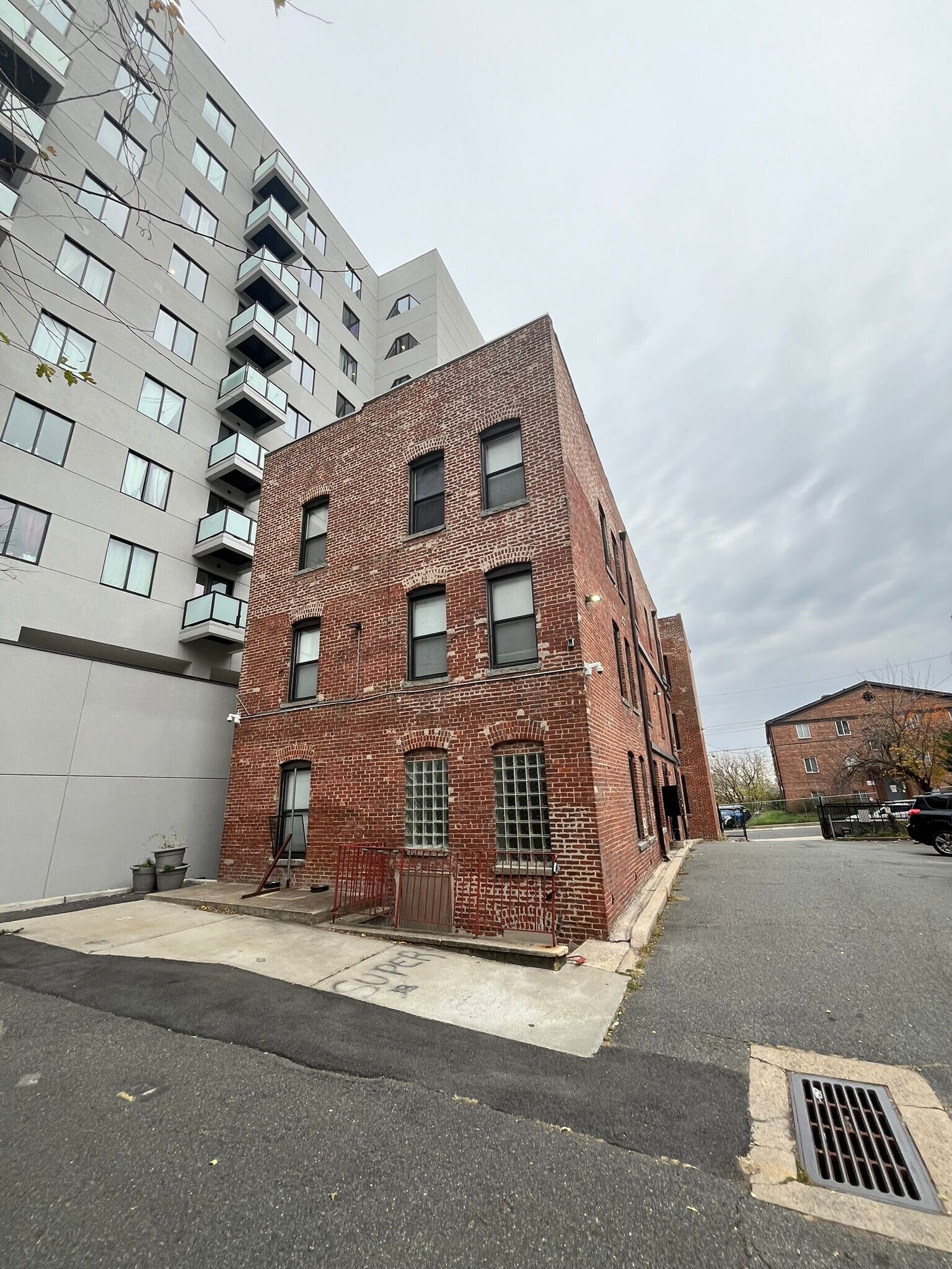 Building Photo - 41 Clifton Pl