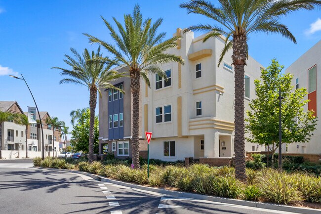 Building Photo - 9548 Greenley Pl