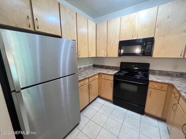 Building Photo - 12700 Bartram Park Blvd
