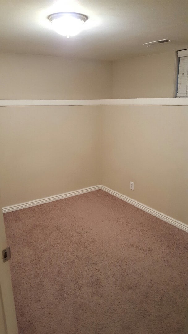 Building Photo - Cozy Basement Apartment in Orem