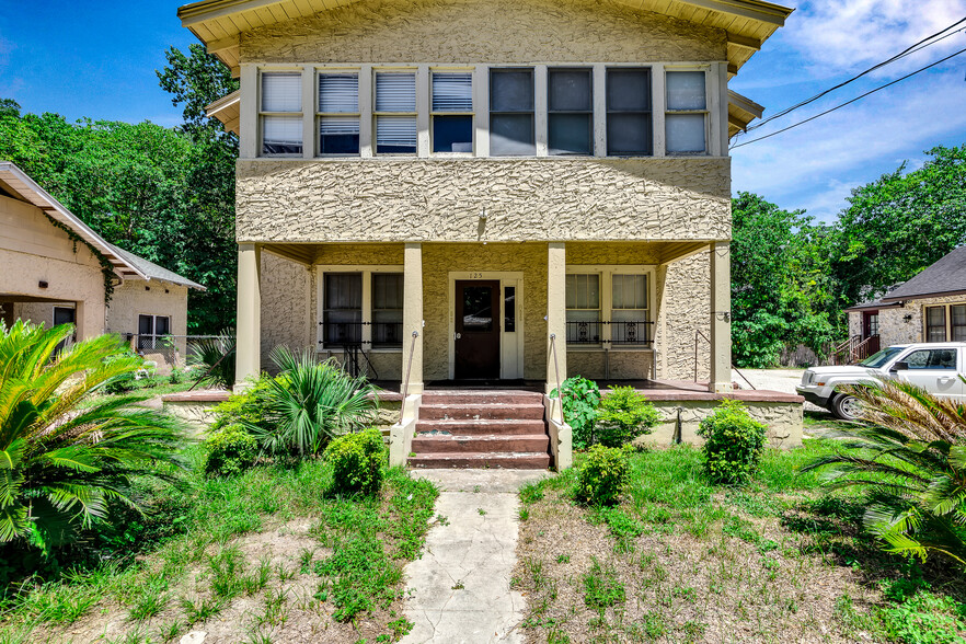 Building Photo - Scarlett House